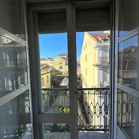 Privativo Com Varanda No Chiado *